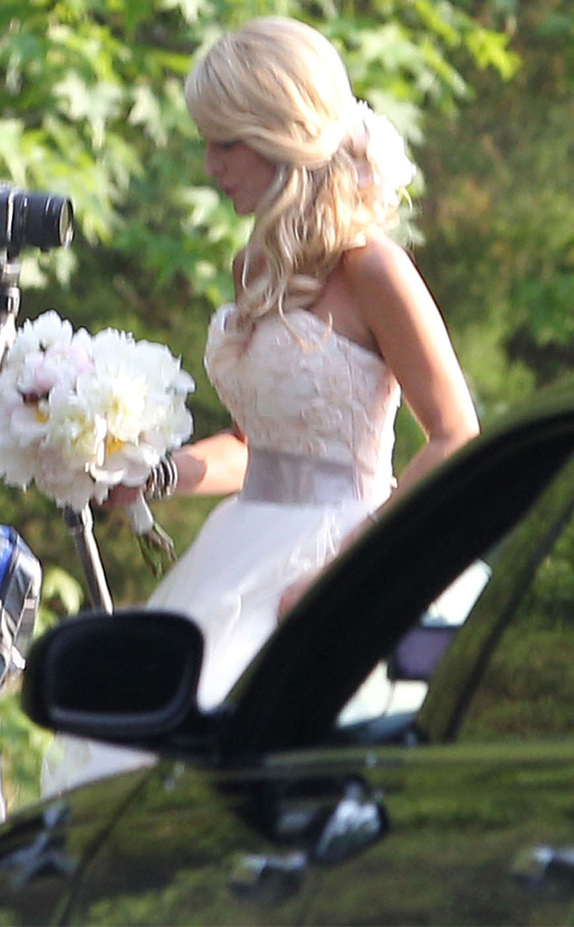 Emily Maynard's Wedding Look—Princess & Cowgirl! E! News